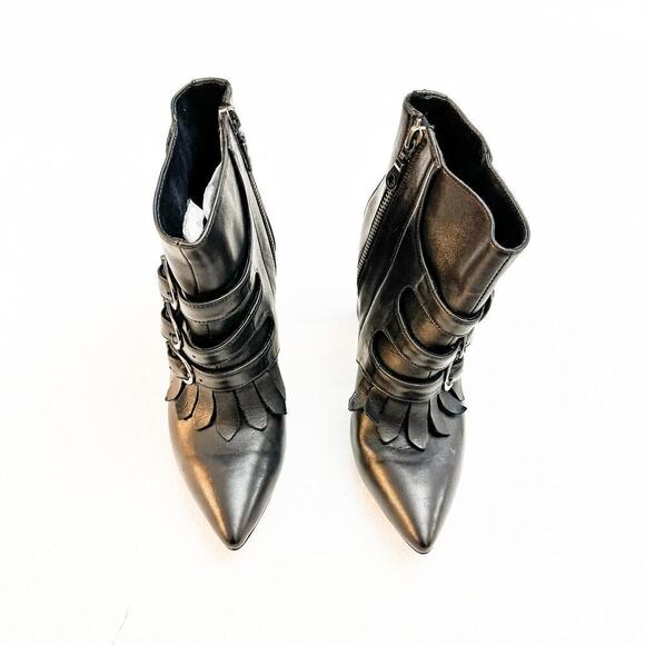 Black Leather Pointy Toe Buckle Accent Bootie Size 36 Italy - Picture 1 of 6